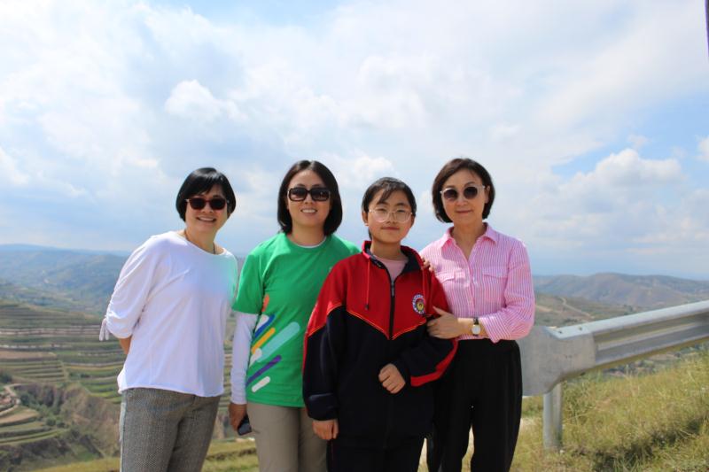 Ching with students